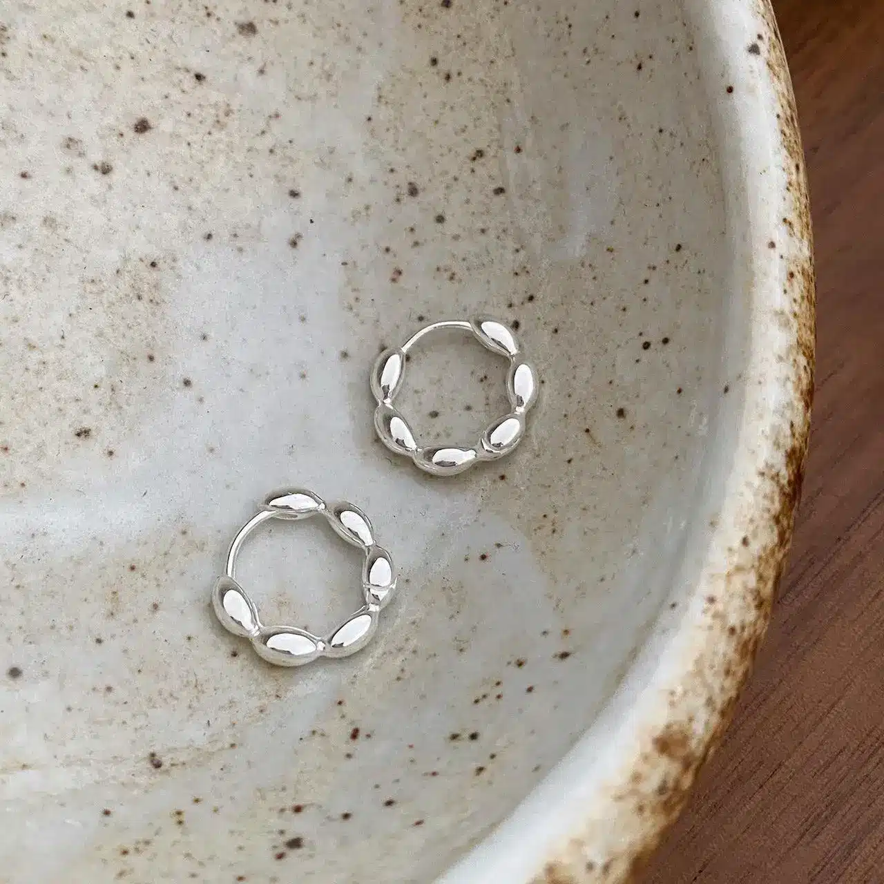 kf-S04059fbed9d6430cb6ee78b44094da3dg 925 Sterling Silver Hoop Earrings - Image 1