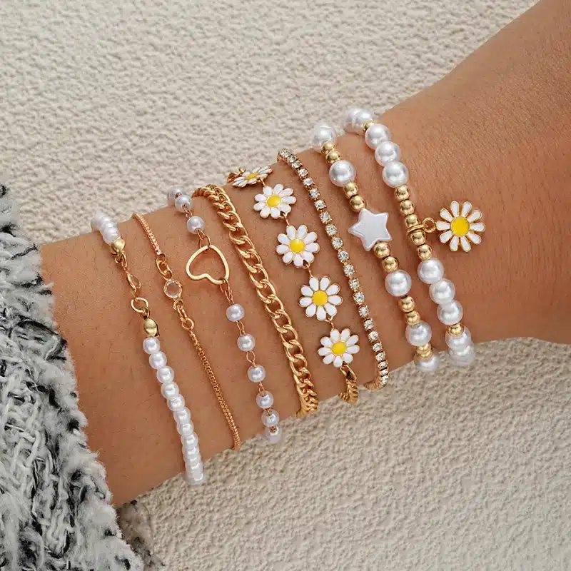 kf-S4c5ff78c88d049b68ebbb0520b65cd17H Daisy Flower Bracelet Set For Women - Image 1
