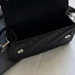 Trendy Quilted Handbag For Women - Image 4