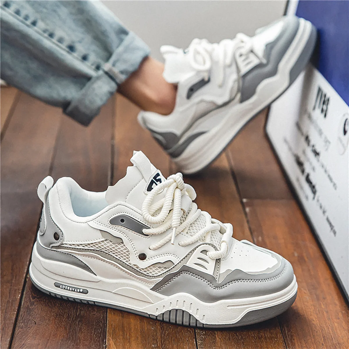 kf-S86855410f5454b629d8d92dc8b155ac0h Skating Sneakers: Ankle Support, Durability, and Non-Slip Soles - Image 1