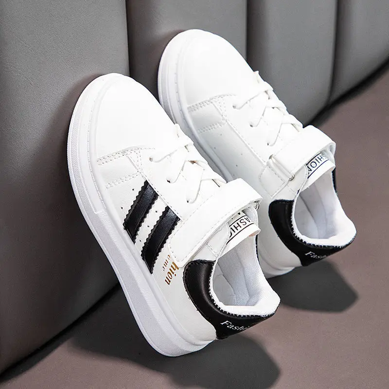 kf-Sd68a3d6eb625415099e06361b02e082dQ Trendy Non-Slip Sneakers For Boys - Image 1